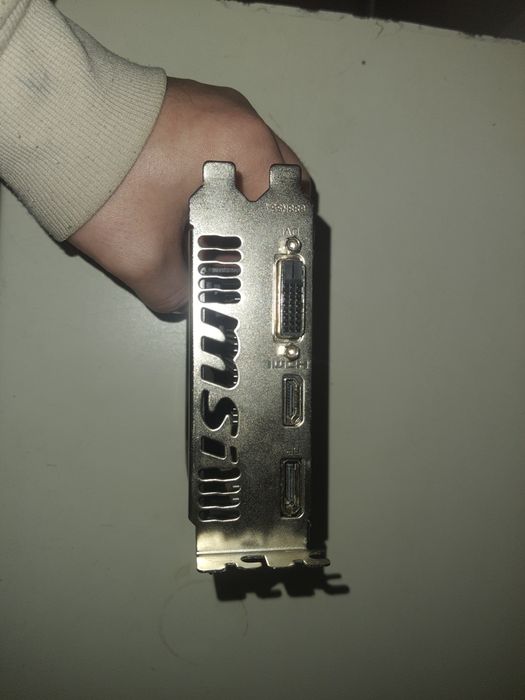 Radeon rx550 4gb gddr5