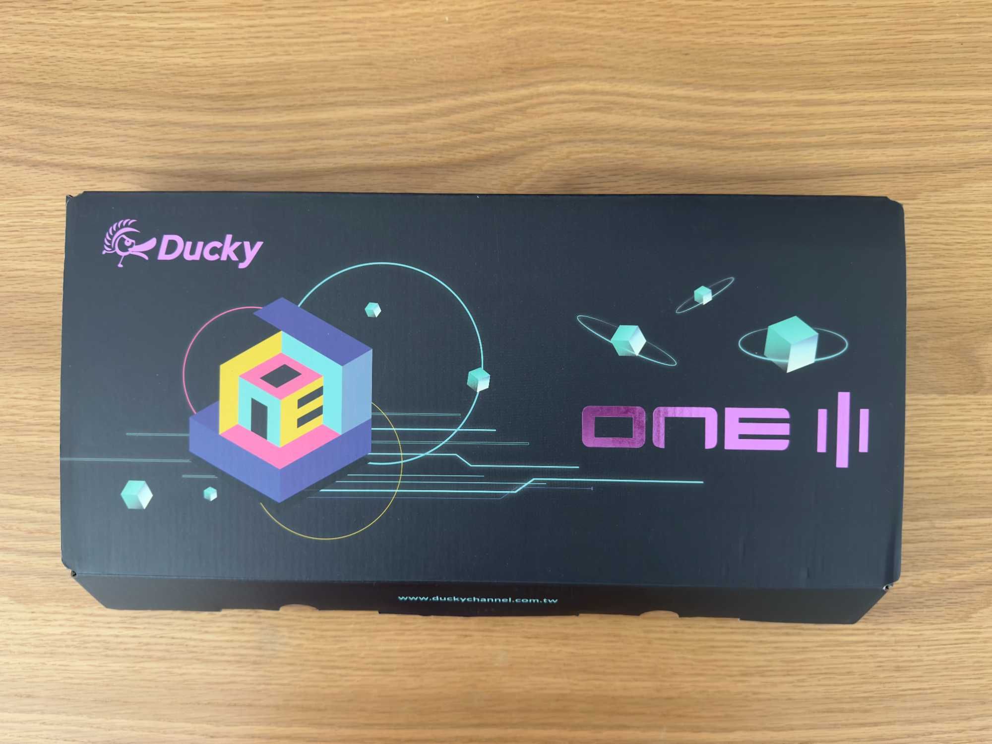 Teclado Mecânico Ducky One 3 Matcha TKL - Layout PT