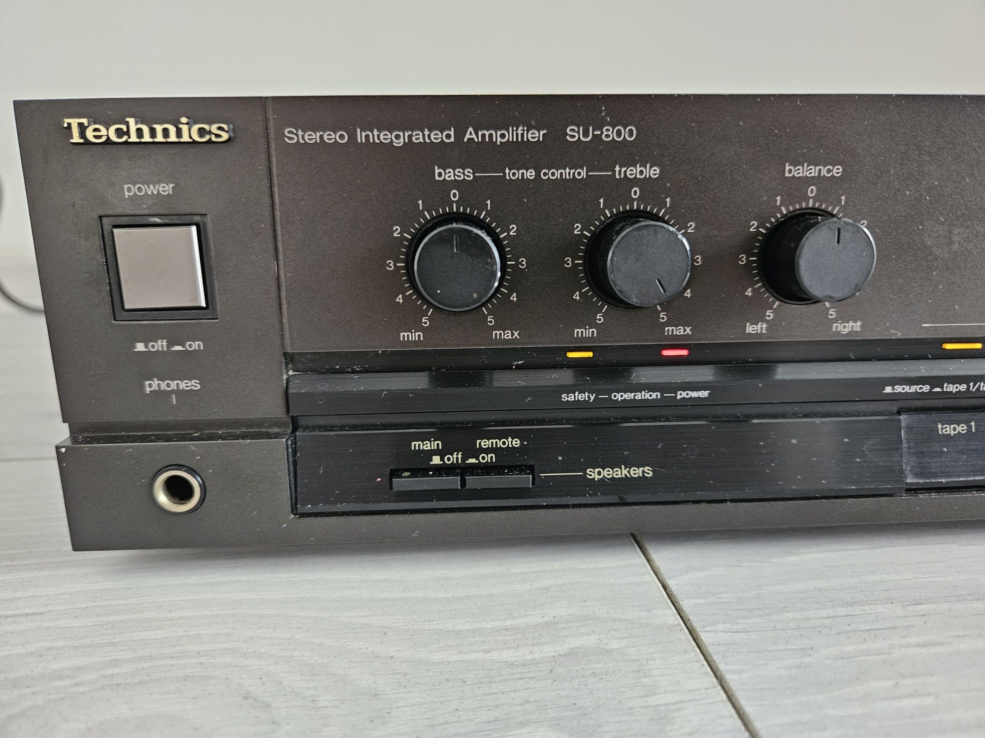 Technics Wzmacniacz SU-800