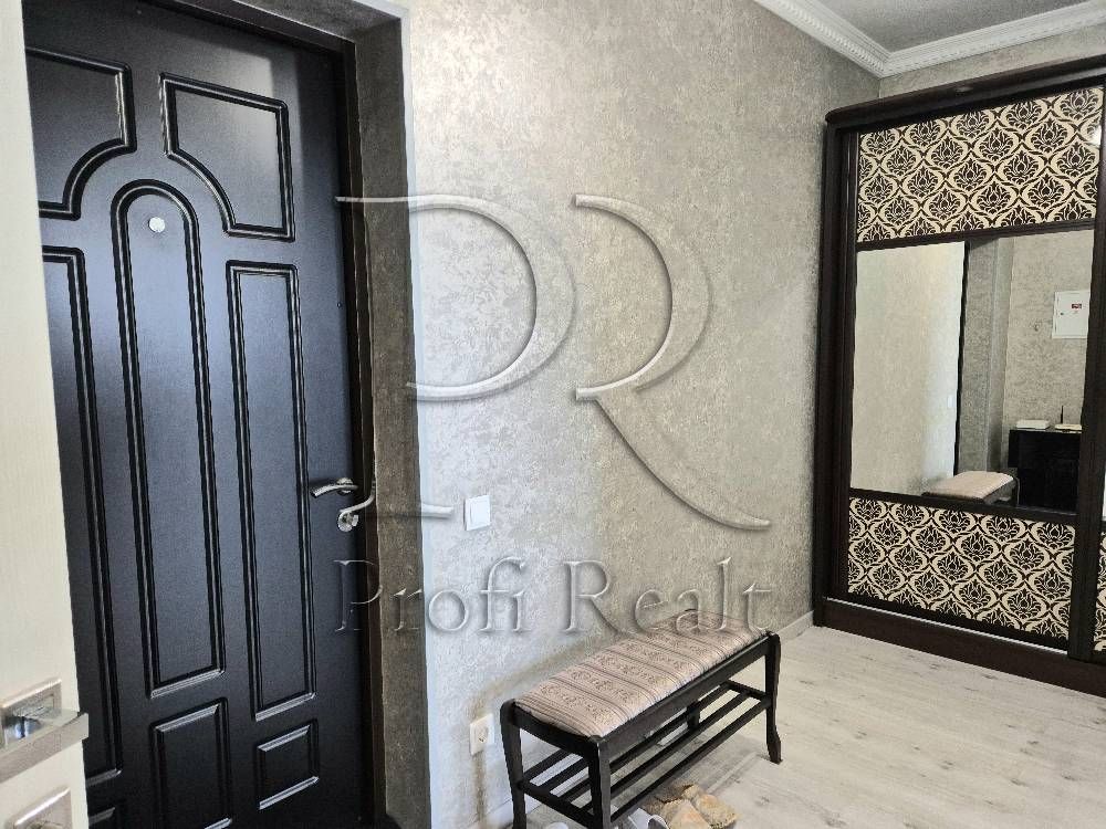 1.к.к-ра 48м2.ЖК Лідер. Казарменна,6Г.метро КПІ