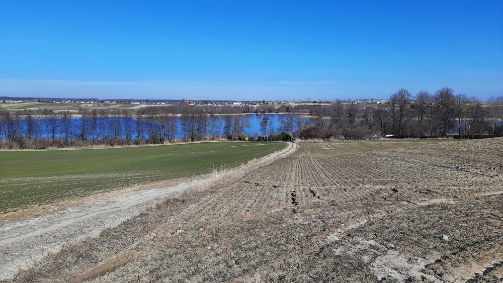 działka nad Jeziorem Skarlińskim