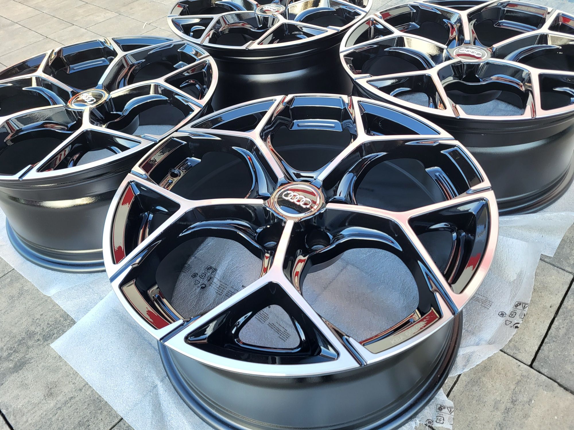 Alufelgi 18" 5x112 ET30 Audi A5 A7 A6 C8 C7 C6 A4 B9 B8 B7 Q5 Q3 Q2 GM