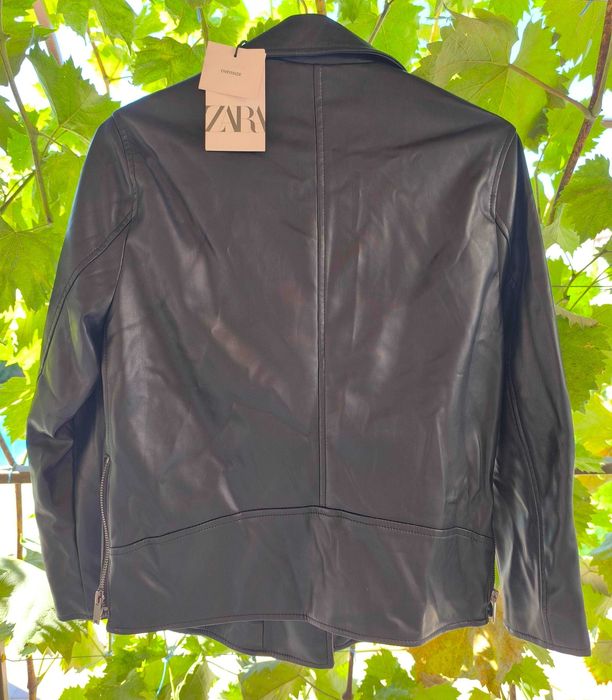 Куртка дівчача ZARA 140см