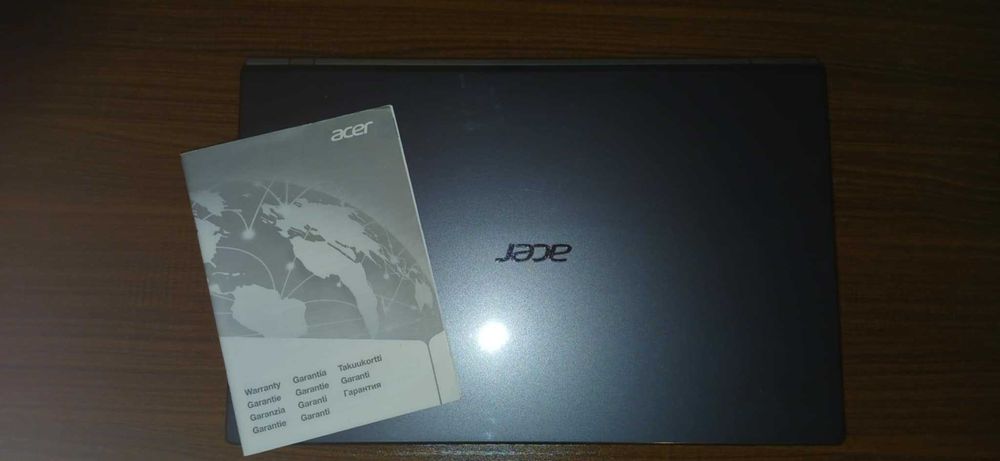 Laptor Acer Aspire V3-731