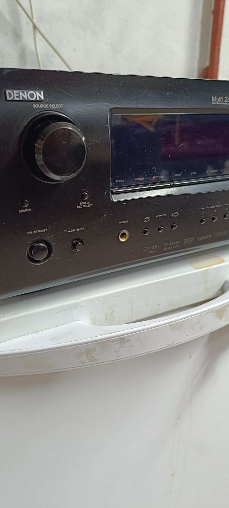 Amplituner Denon