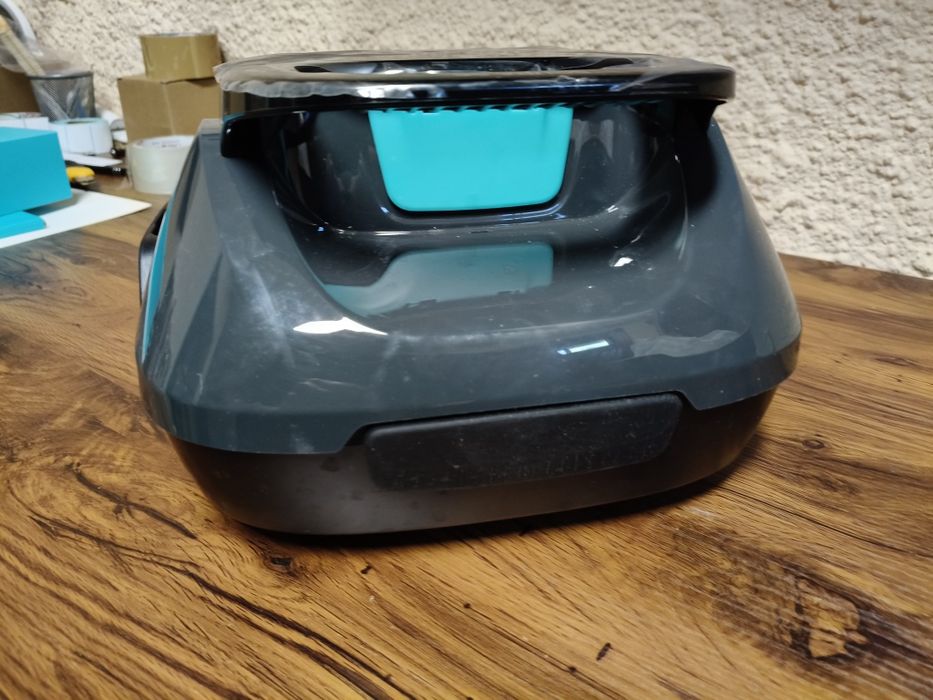 Robot do czyszczenia basenu Automatyczny Odkurzacz basenowy