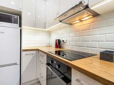 Apatrament Deluxe na doby, Rondo Wiatraczna