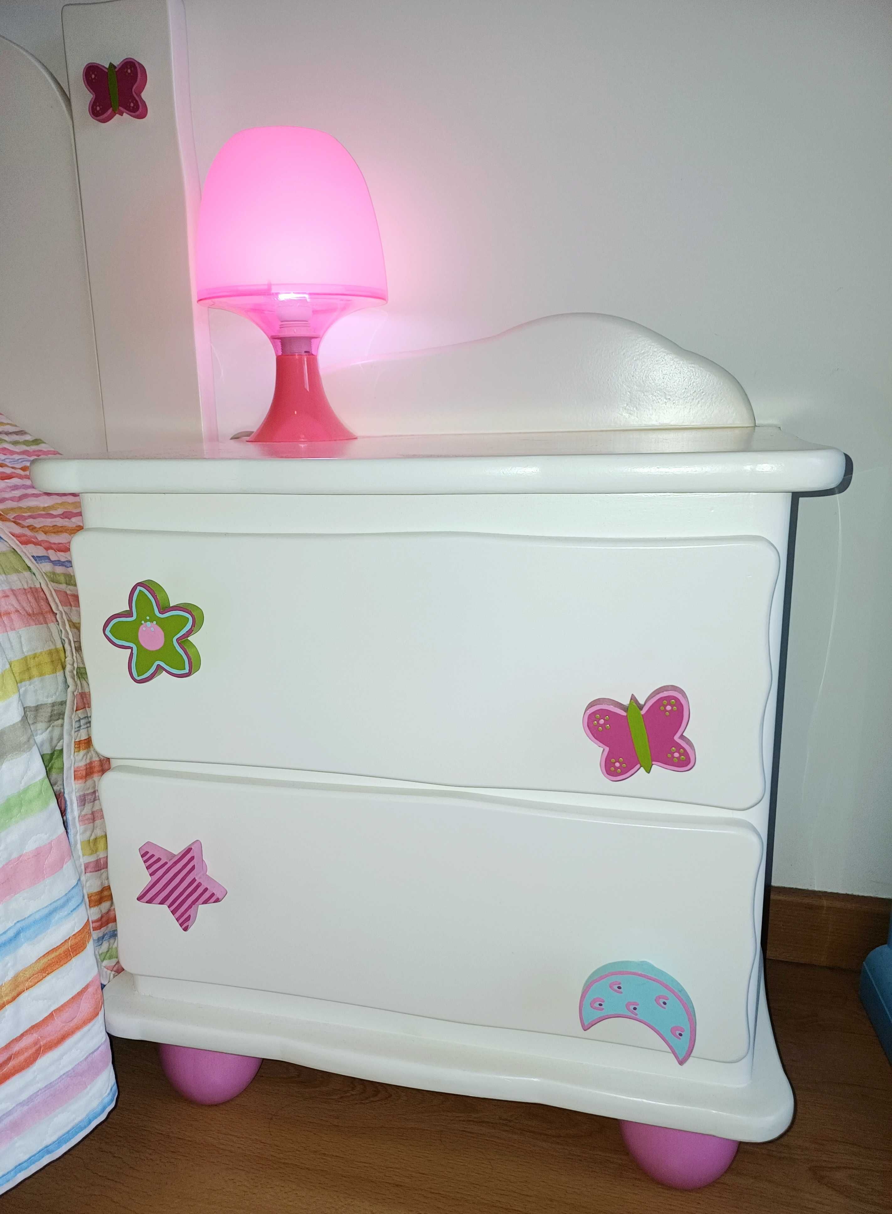 Mobília completa de quarto de menina