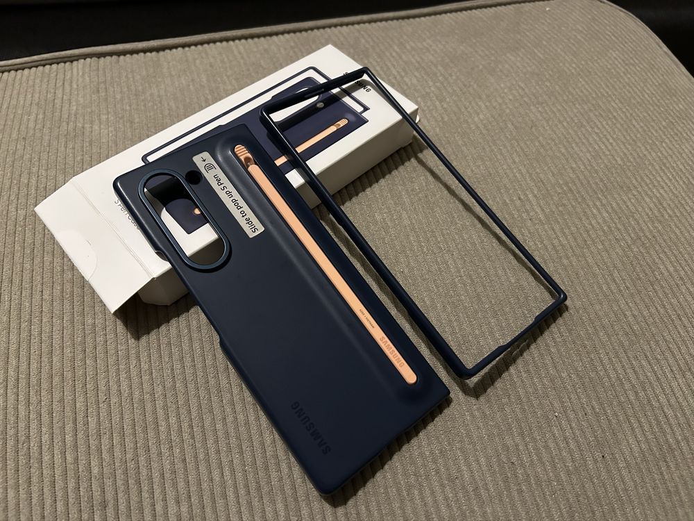 Samsung Z Fold 6 wraz z etui z rysikiem