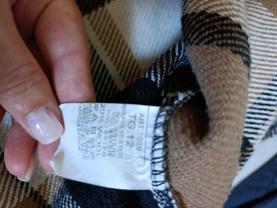 Sprzedam bluzę w kratę dla chłopca