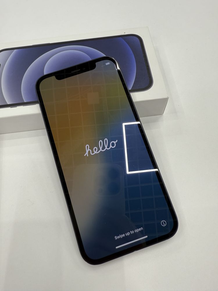 Iphone 12 czarny 64 gb