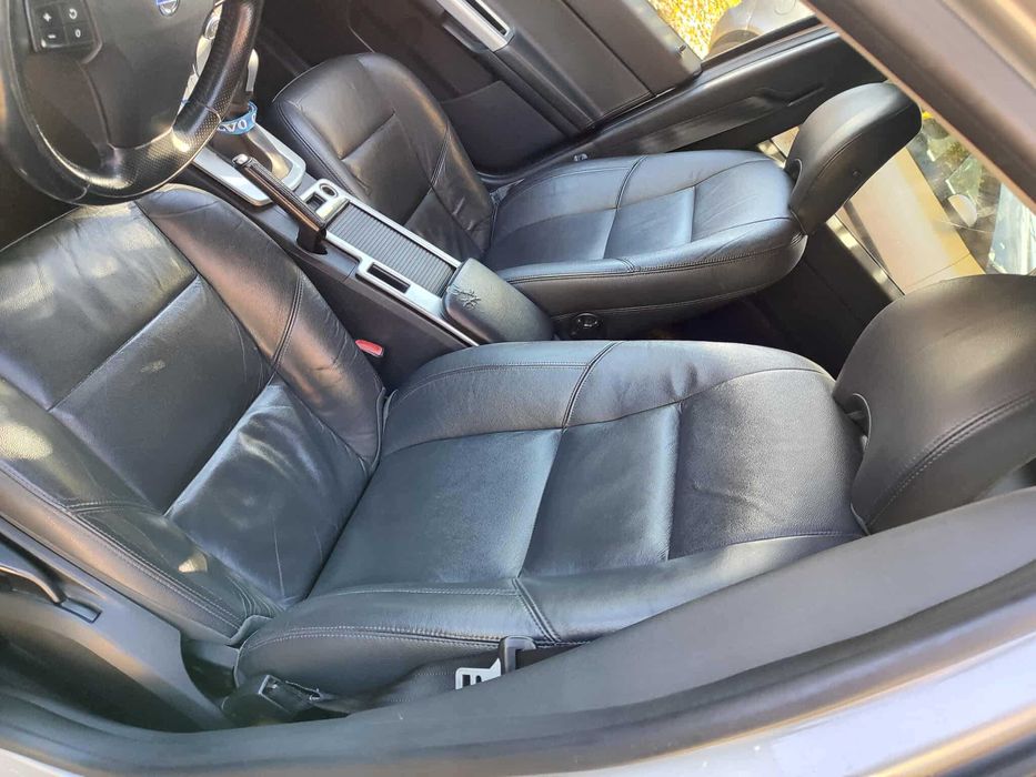 Volvo v-50 stan b. dobry