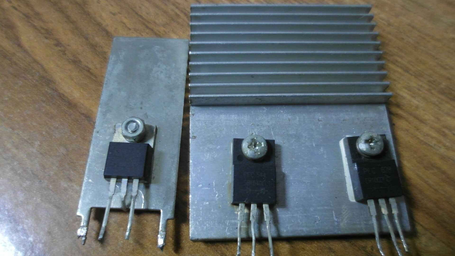 Транзистор С4908