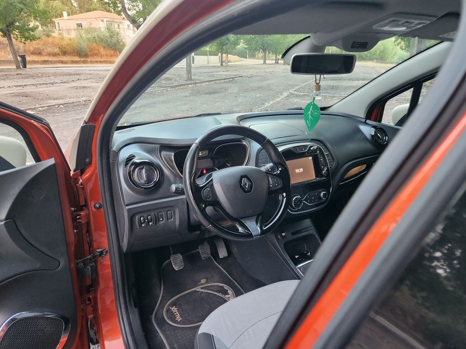 Renault Captur 1.5 DCi excelente estado