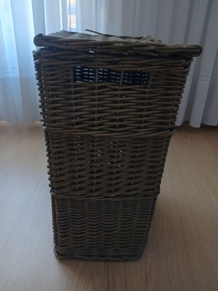 Cesto cor castanha