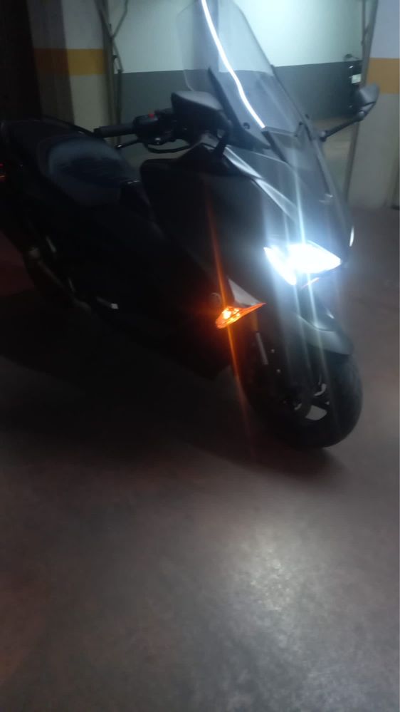 Mota yamaha tmax DX