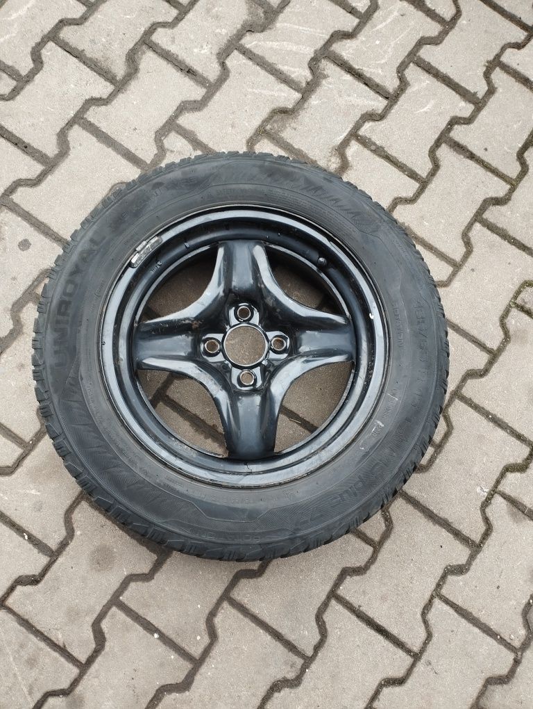 Koła Dacia Sandero 3, R15 185/65, 4x100, ET40, 3 oryginalne kołpaki
