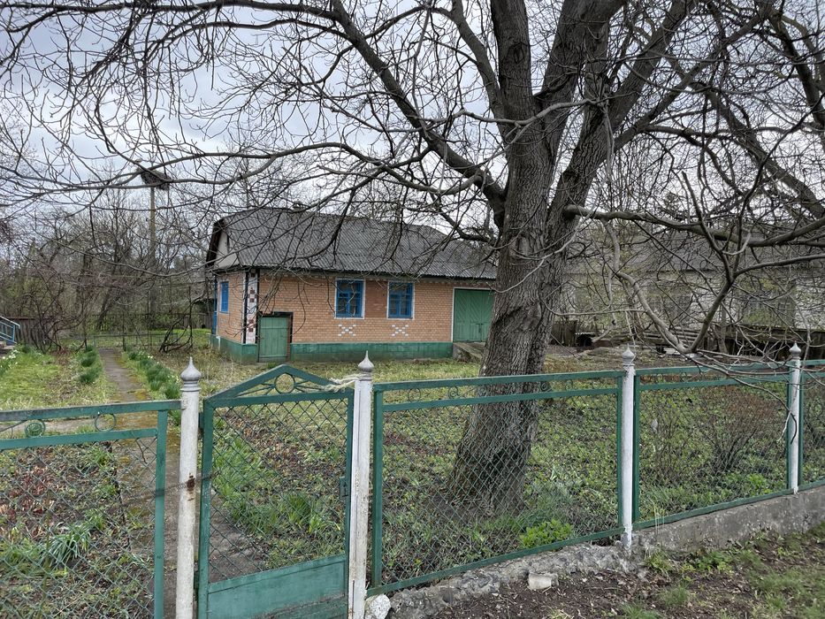 Будинок (земельна ділянка 25 сот.) село Лісоводи Хмельницька область