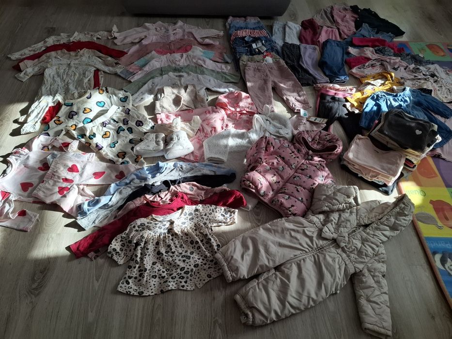 Paka ubranek dla dziewczynki 74 jesien zima