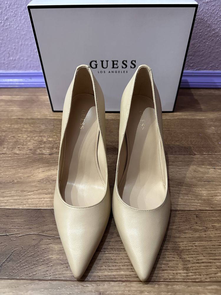 Guess туфлі, розмір 7,5 us