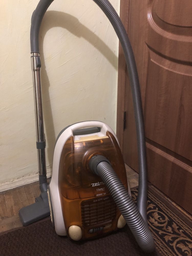 Пилосос Zelmer 2000w