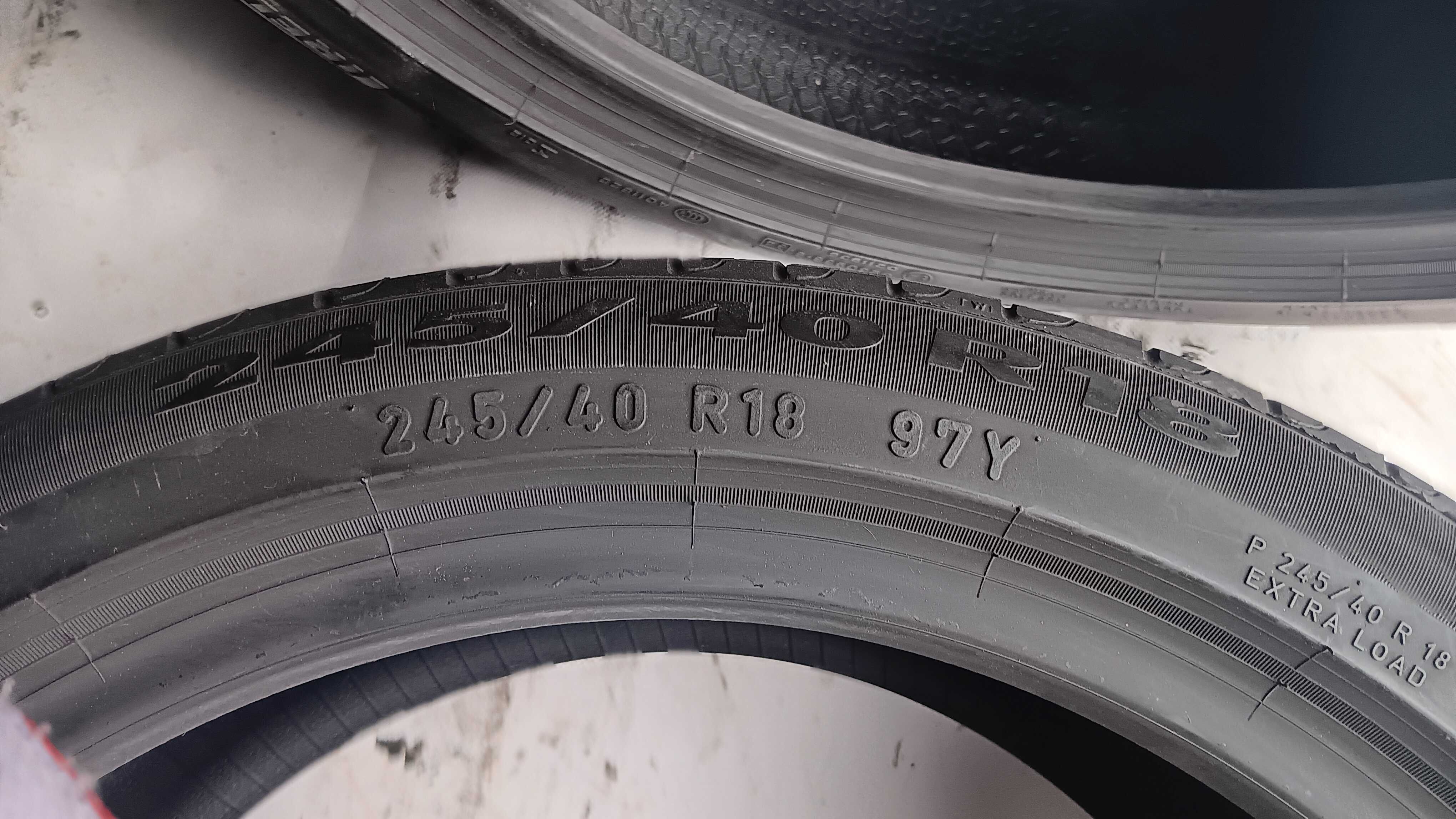 245/40/18 Pirelli cinturato p 7