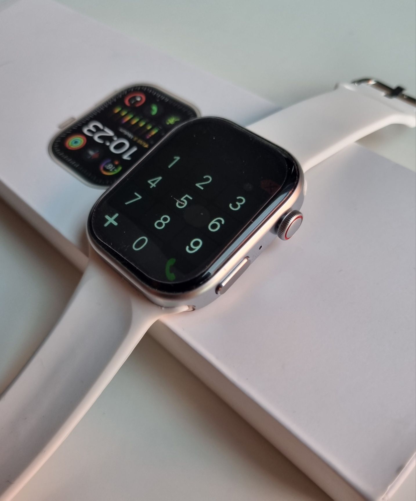 Smartwatch 9 biały pasek
