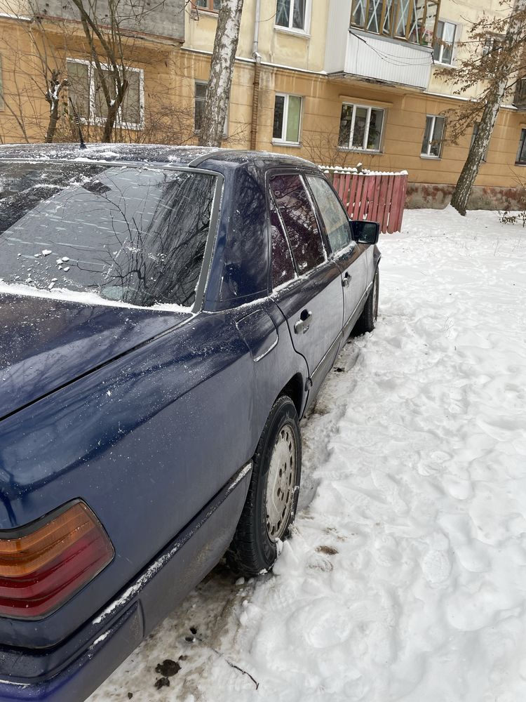 Mersedes w124 е260