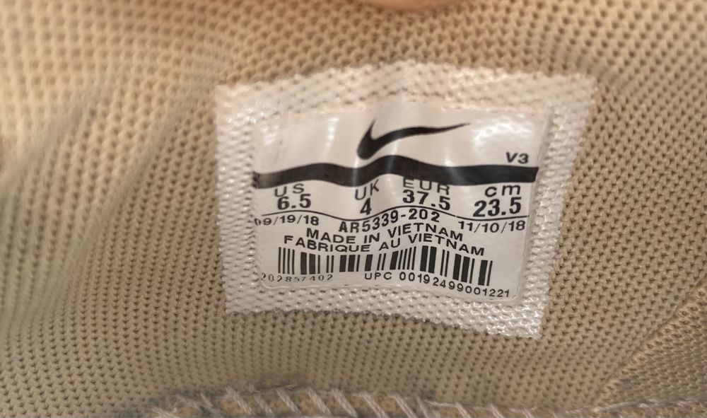 Кросівки жіночі Nike , 37 розмір
