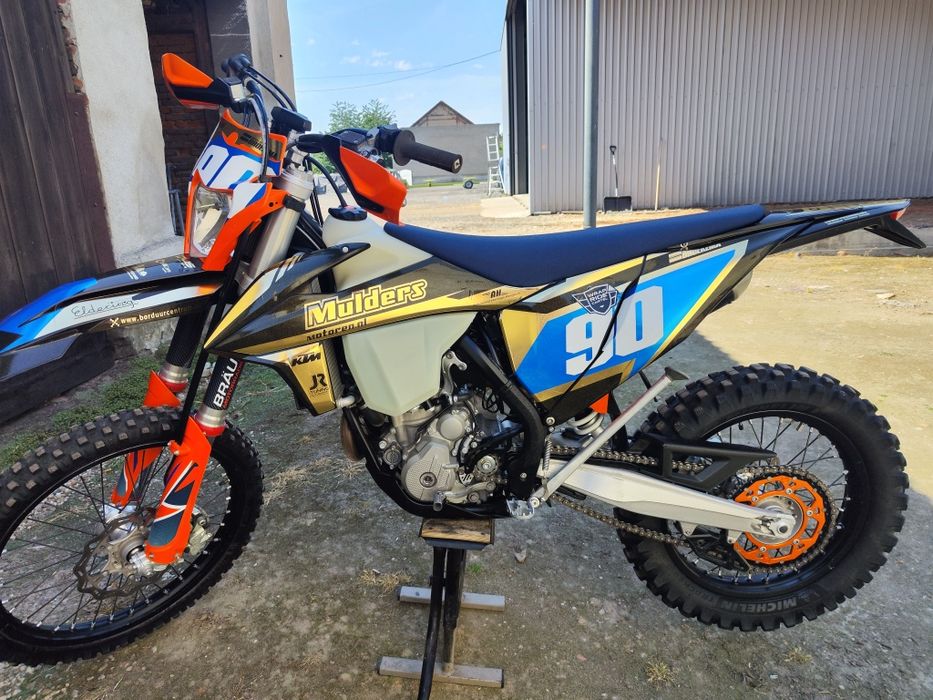 Exc250f 22 rok jeden właściciel z Niemiec