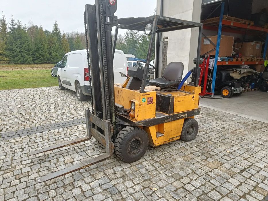 SHL WDP430161 1,6 TONY 3,3 M Diesel Perkins 3P