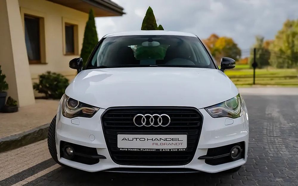Audi A1 3-drzwiowe •Gwarancja w Cenie•1.2 Benzyna 86 KM• Bi-Xenon • Wersja S-Line •