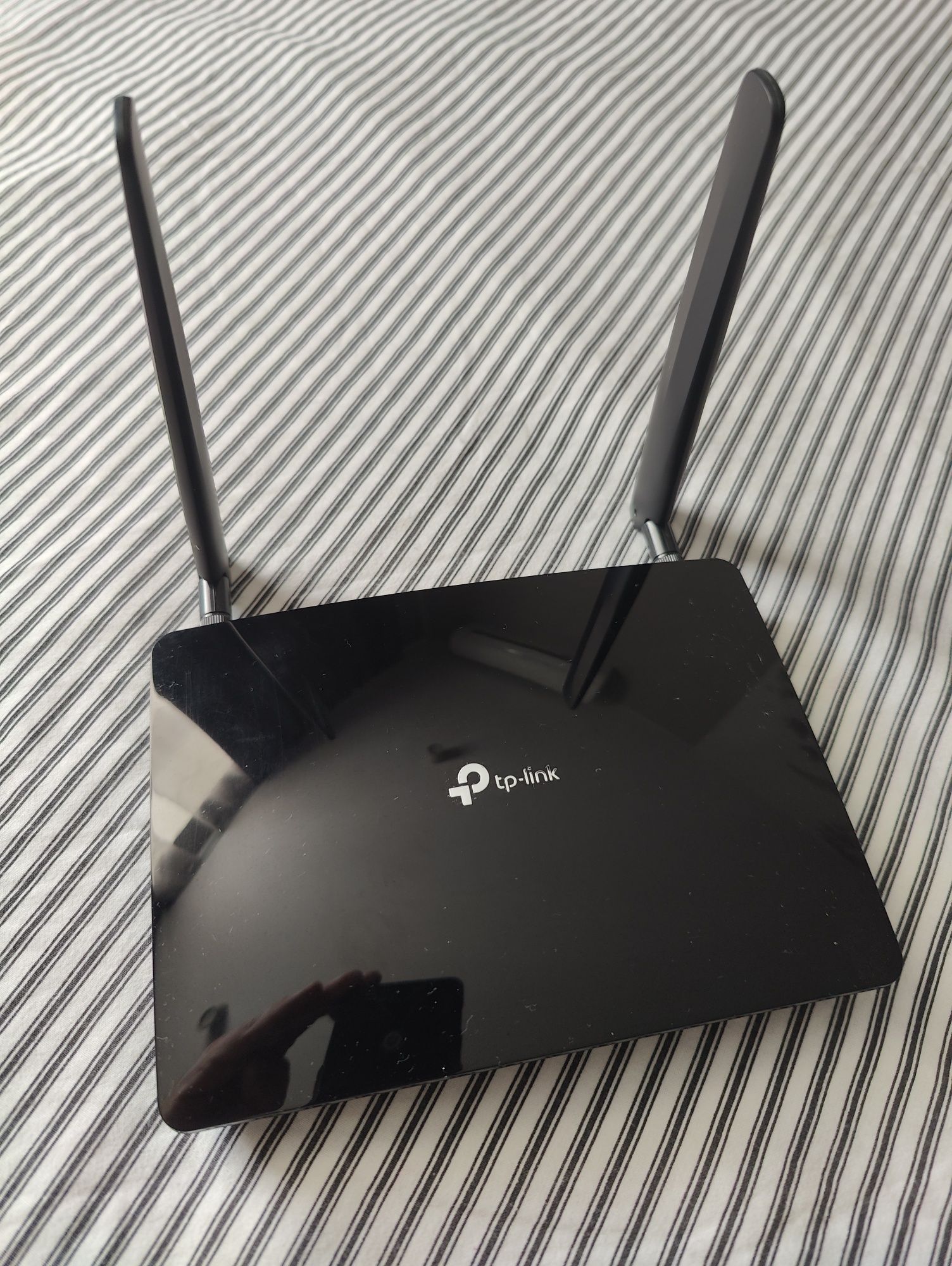 4G роутер з подарунком!