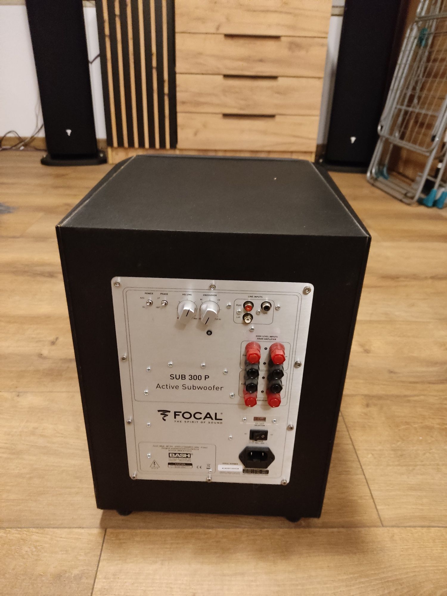 Focal SUB 300p subwoofer aktywny