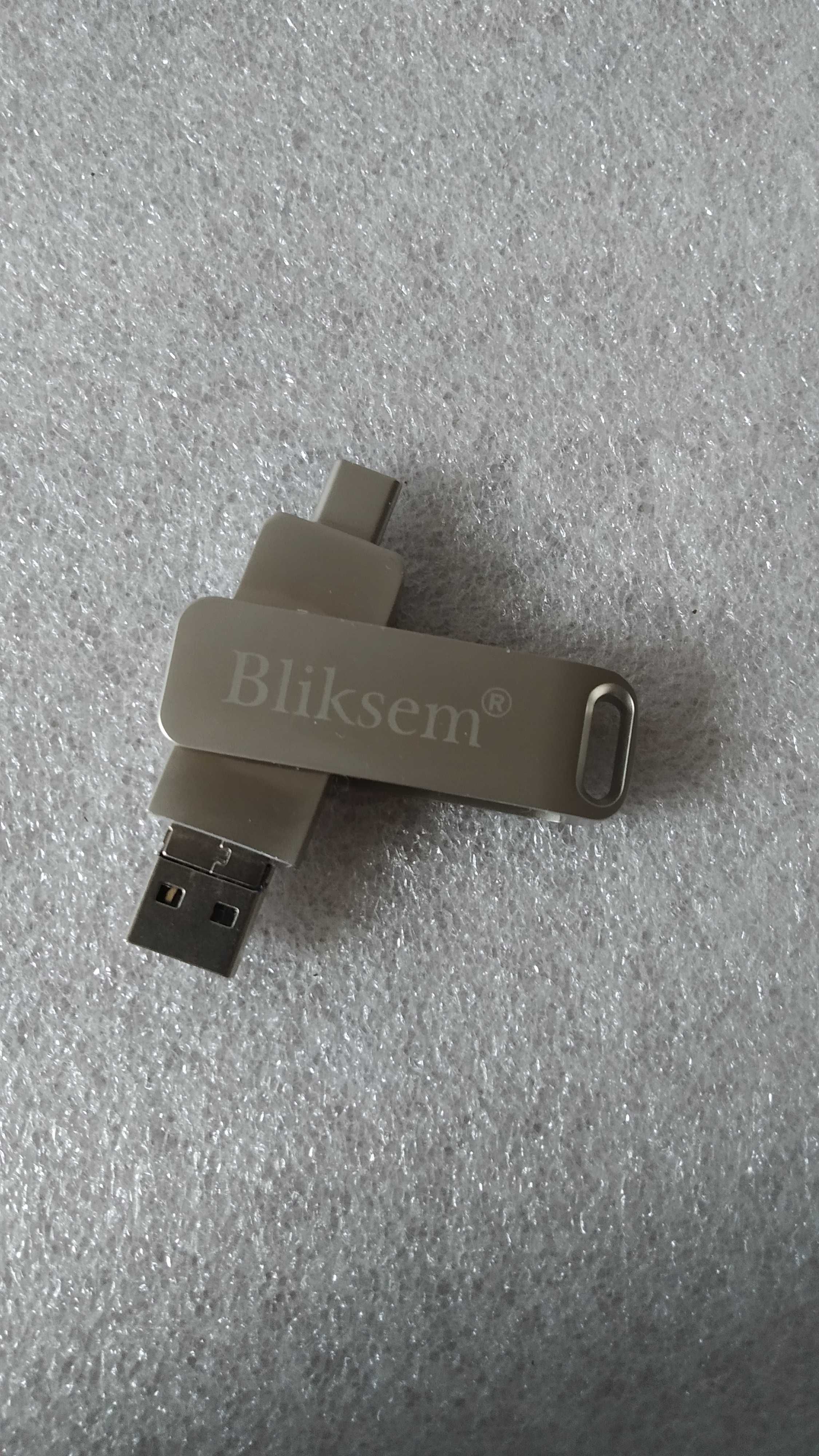 Флешка 64 гб с Type C, USB, Micro SD