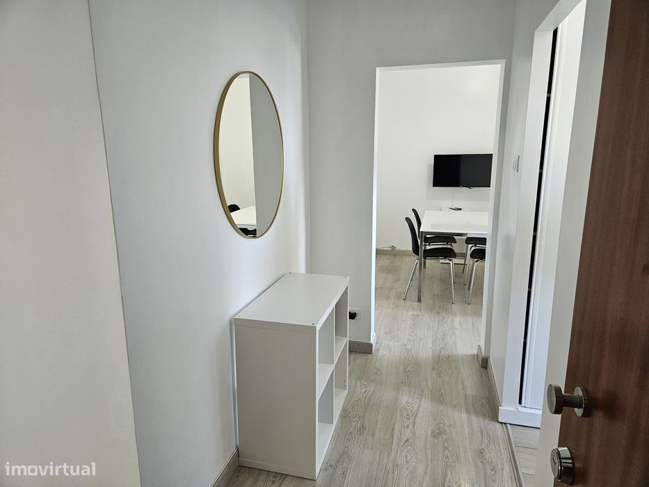 Apartamento T4 Mobilado | Escola Básica José Mattoso