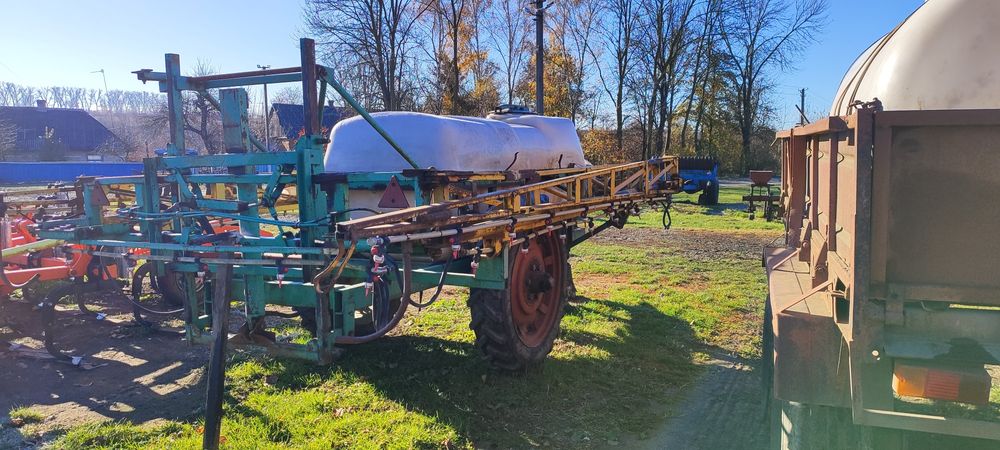 Обприскувач ОП 2000