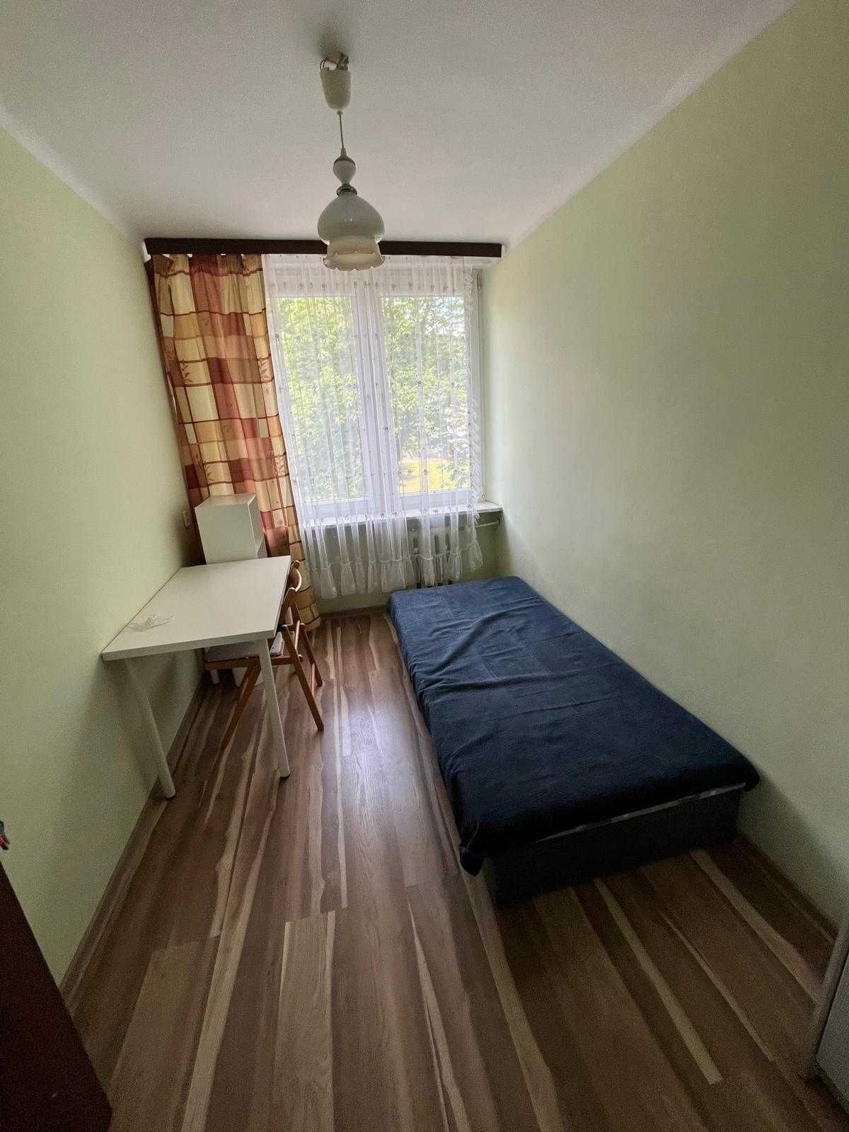 Do wynajecia 4 pokoje w mieszkaniu