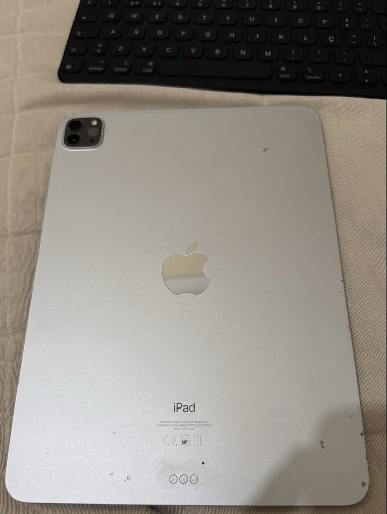 Apple iPad Pro 11" (3ª Geração - 2021)