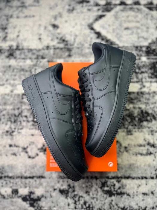 Buty-Trampk-Nike Air Force 1 Low '07 Black R.44