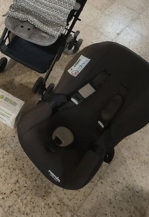 Cadeirinha de criança para automovel