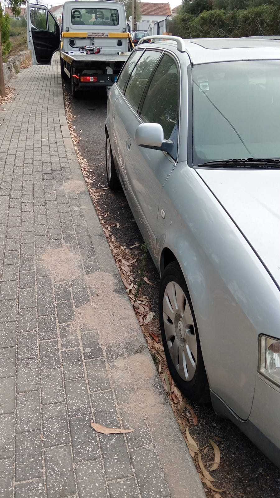 Vendo audi A6. Está com o motor aavariado vendo conforme está