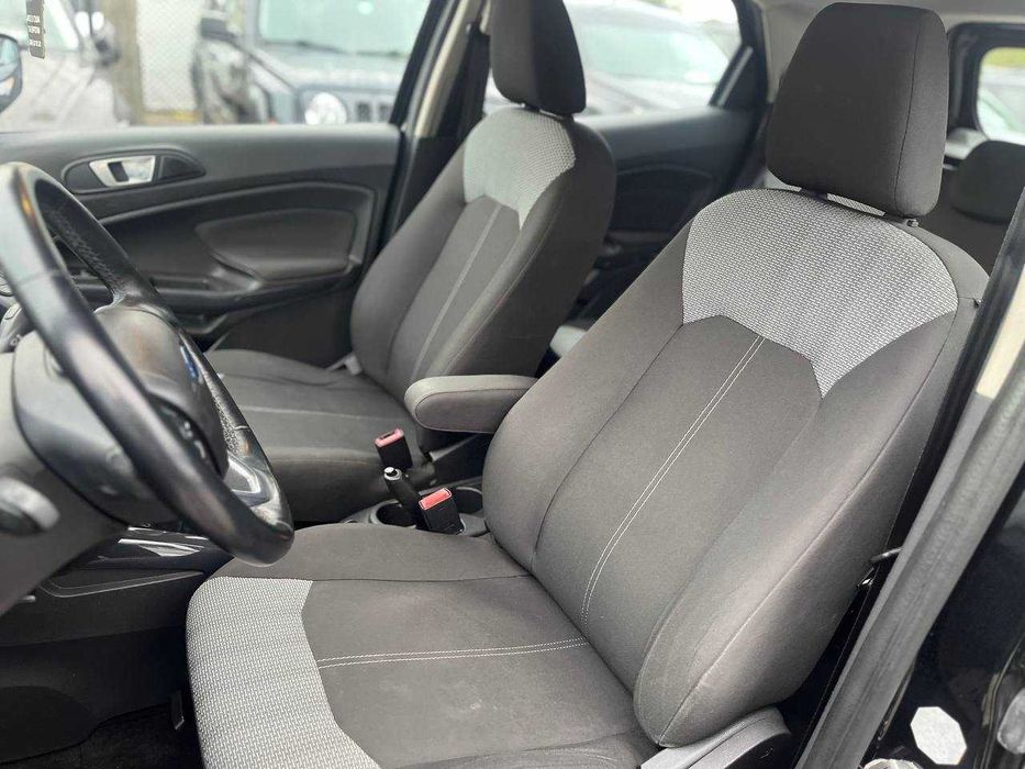 Ford Ecosport 2015 1.0 л.бензин 77тис. км. пробігу