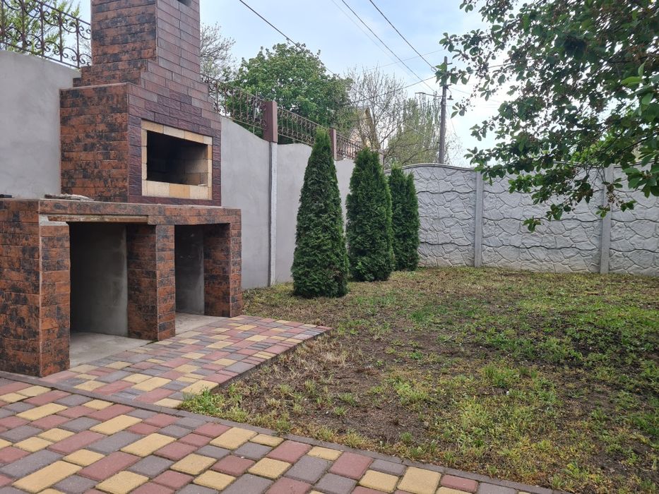 Продаю дом с гаражом. 146кв.м. улица Южная