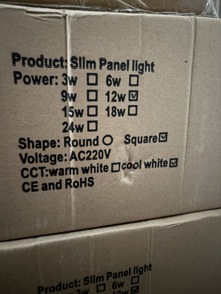 Hurtowa sprzedaż paneli, lamp, świetlówek sufitowych LED