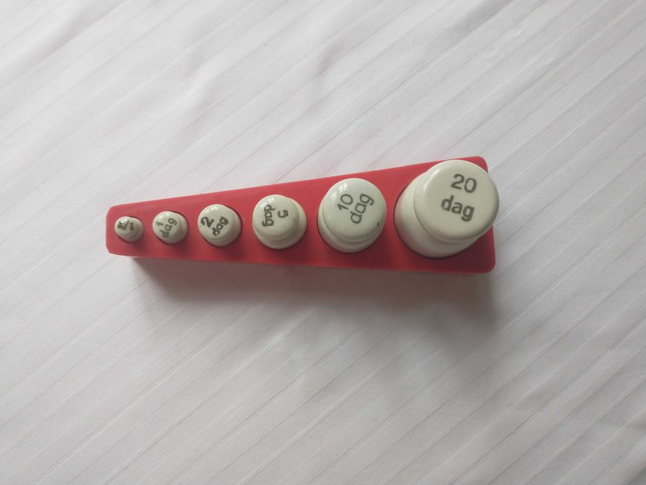 Odważniki do wagi szalkowej