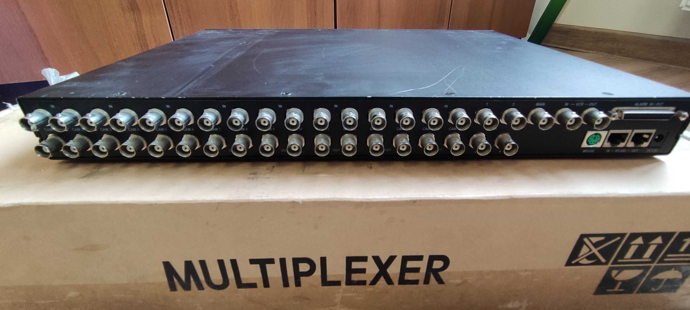 Мультиплексор (multiplexer) HX16BT (16 ч/б камер)