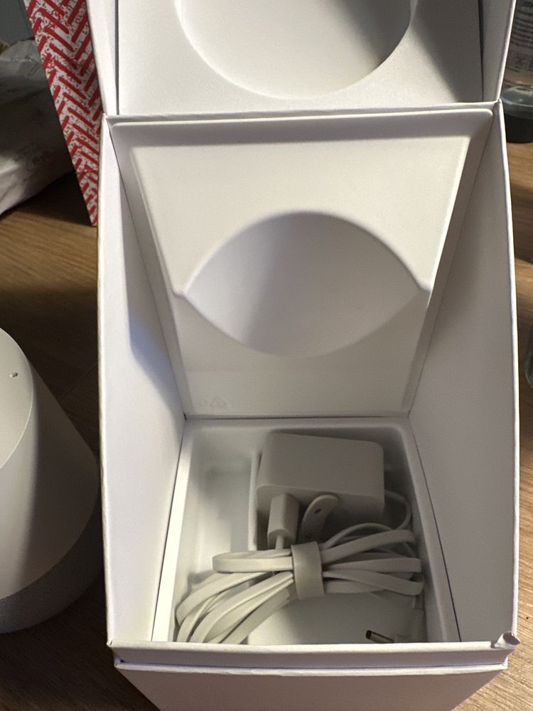 Głośnik Google Home 1  generacji biały stan jak nowy Google Assistant
