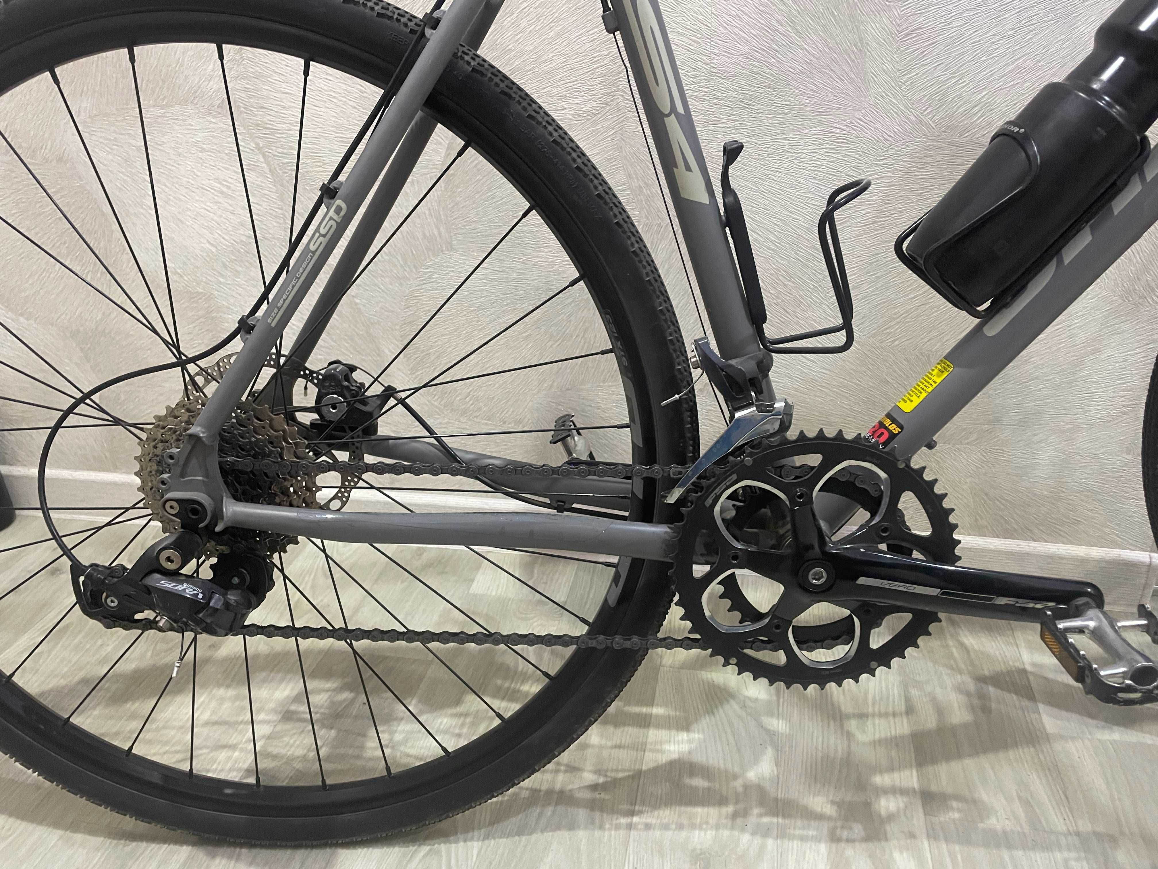 Jamis Renegade S4 Gravel bike/Гравійний велосипед