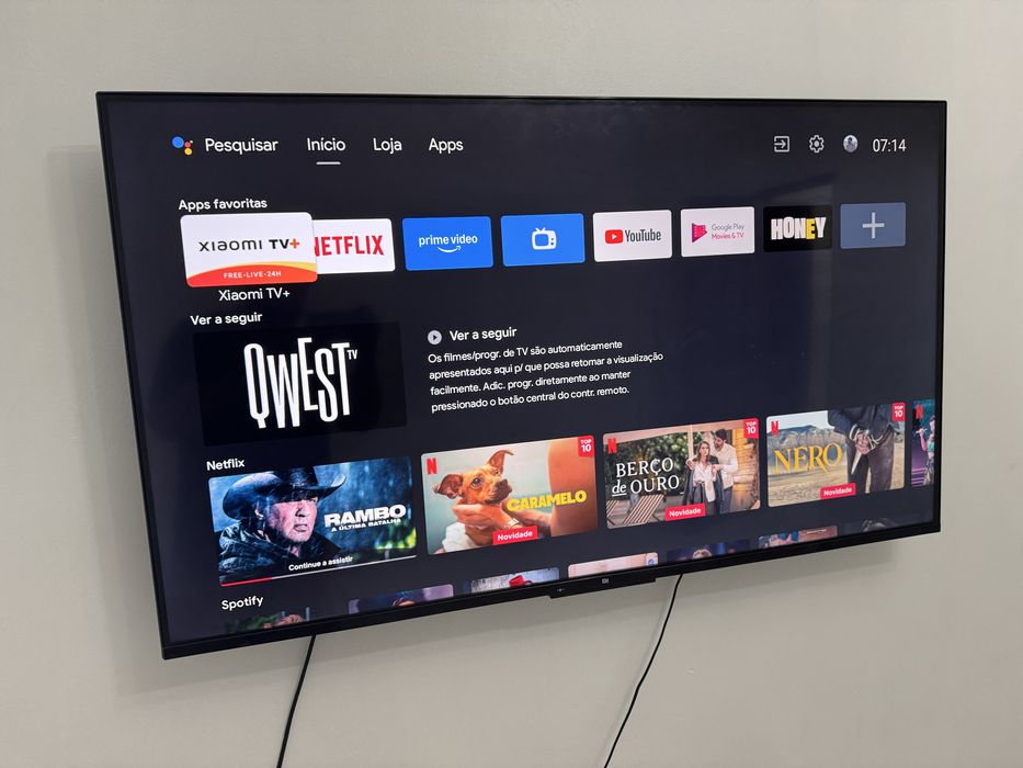 Smart TV Xiaomi de 55 com Suporte